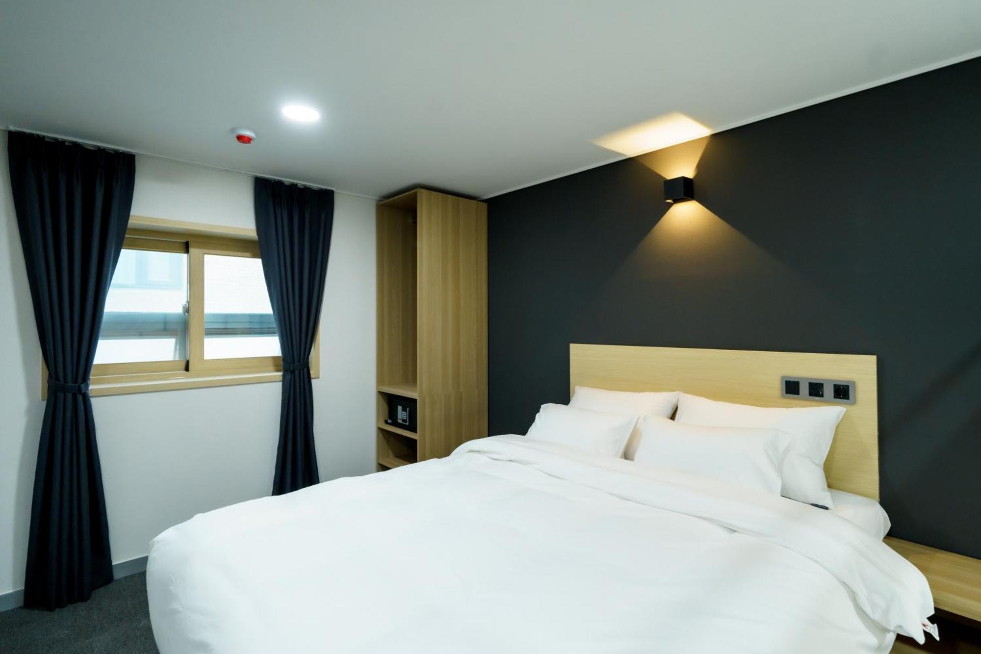 Gasthof The Hue Myeongdong